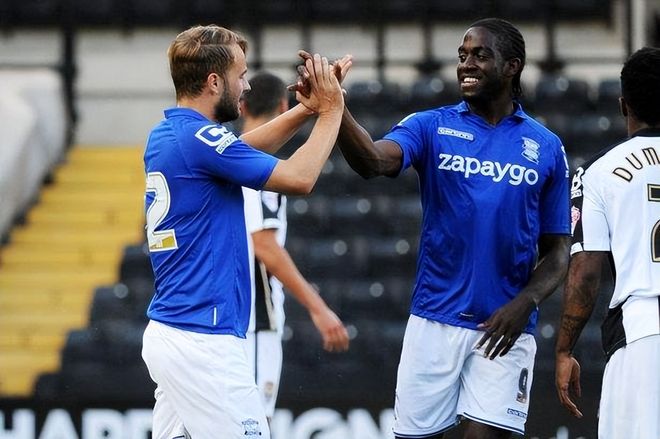 半自动越位 半自动越位