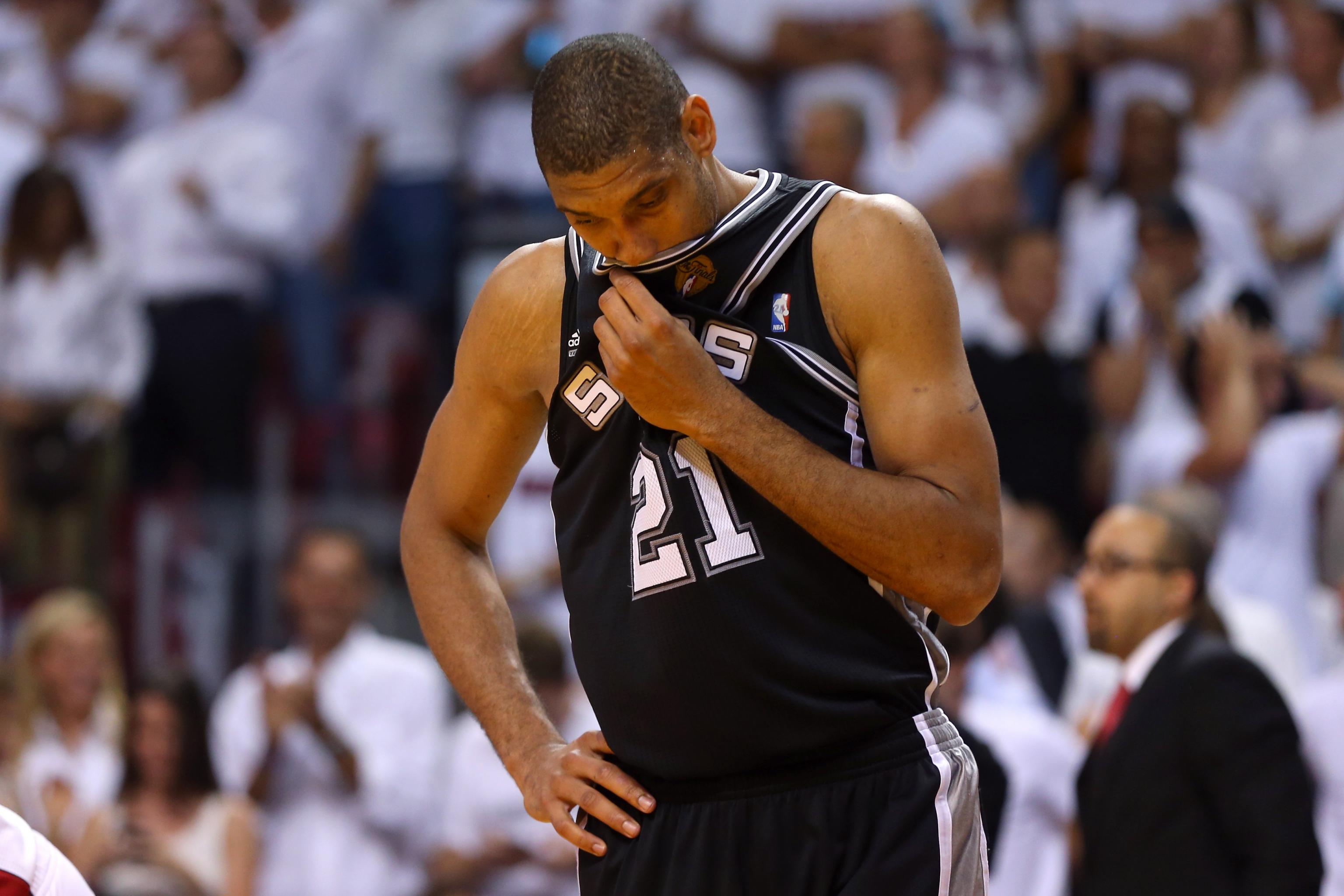 防守端则以 防守端则以