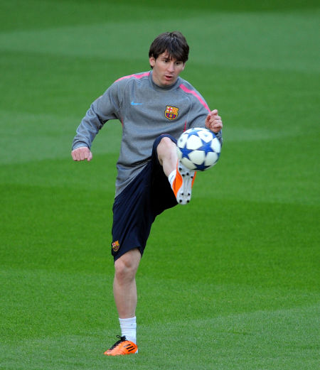 托起进攻天 托起进攻天